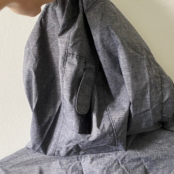 Columbia Women’s Charcoal Gray Lightweight Windbreaker XS - Picture 9 of 13